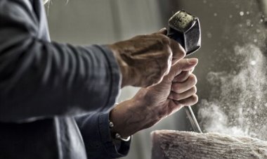 Kőfaragó segédmunkás (1 fő)